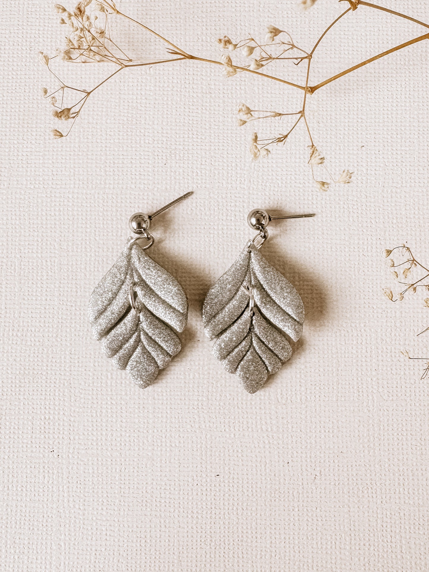 Holiday Leaves