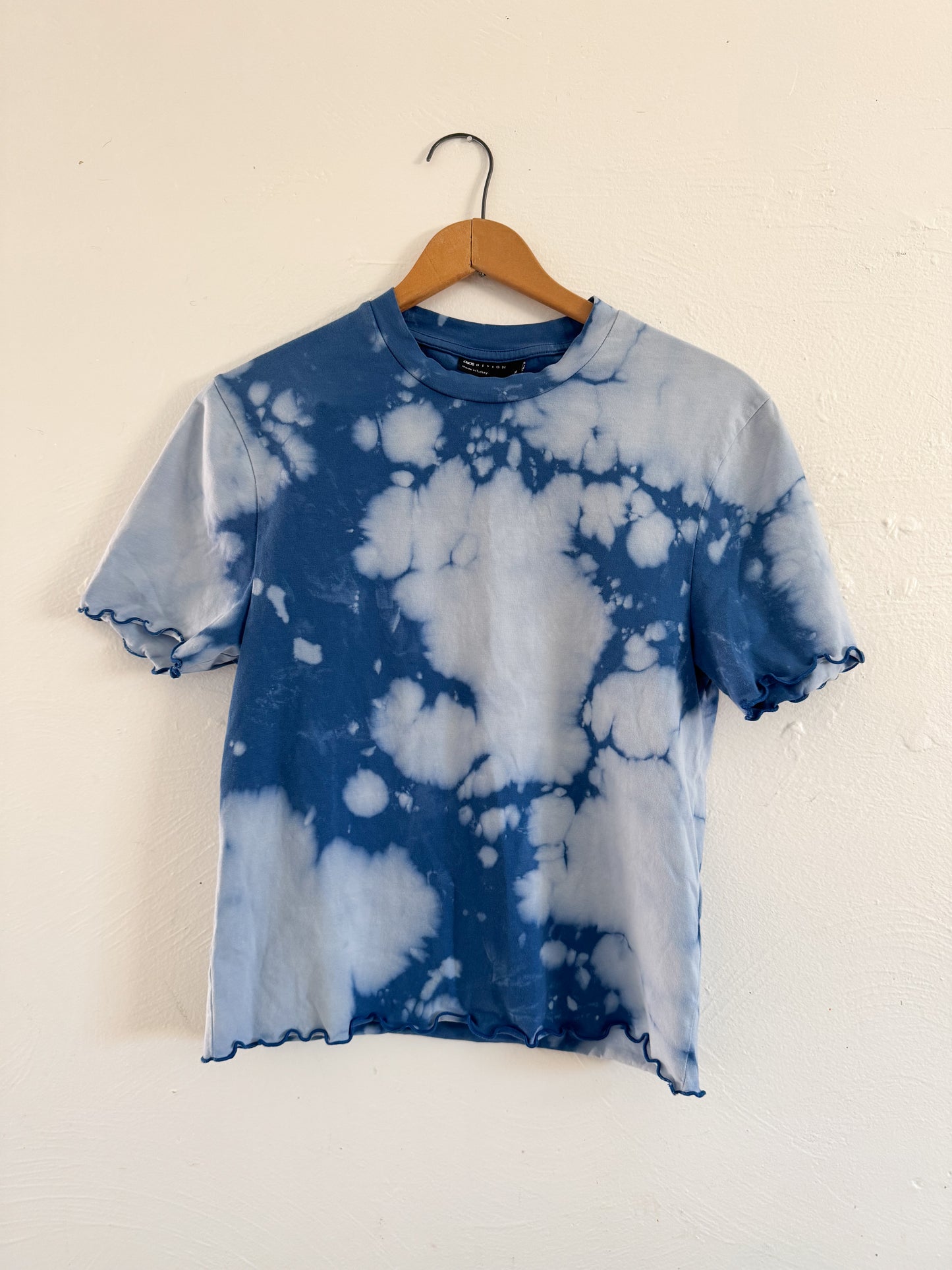 ASOS Design Blue Tie-Dye Tee Size X-Small