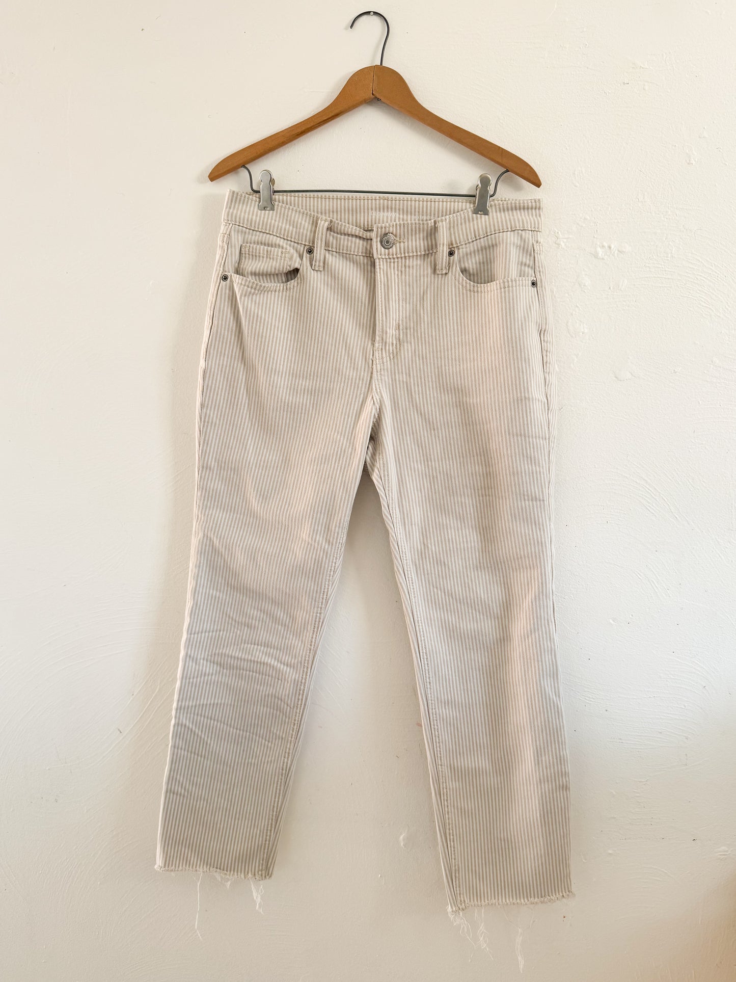 Old Navy Cream & Tan Stripe Pants Size 6