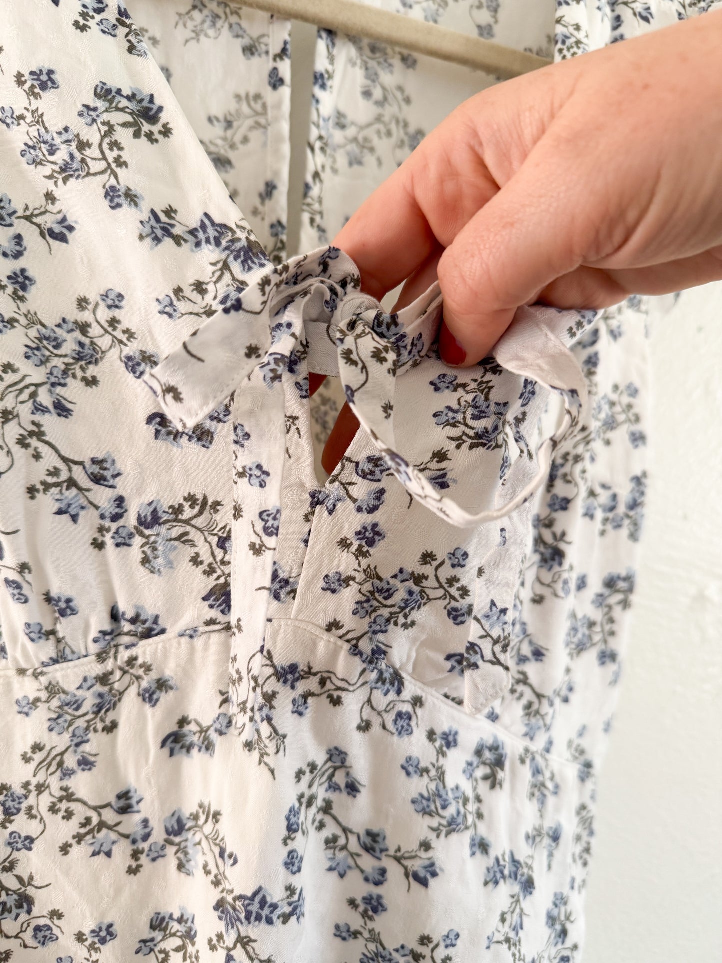 Abercrombie & Fitch Blue Floral Dress Size Small