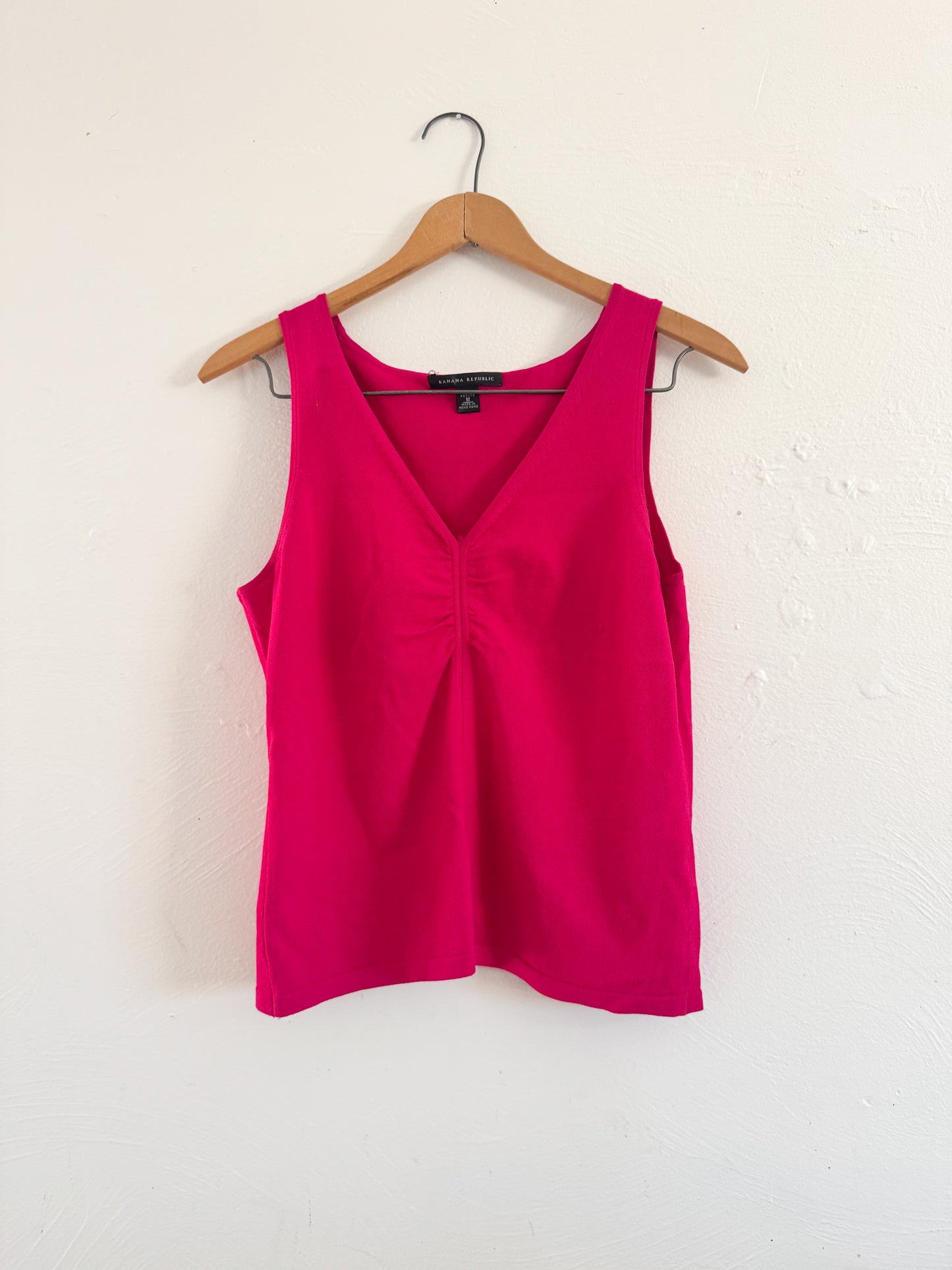 Banana Republic Fuchsia Tank Size Petite Medium